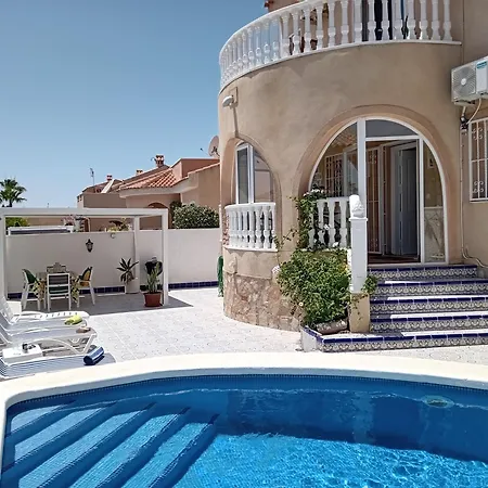 Casa Leonor Ciudad Quesada