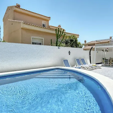 Holiday home Casa Leonor